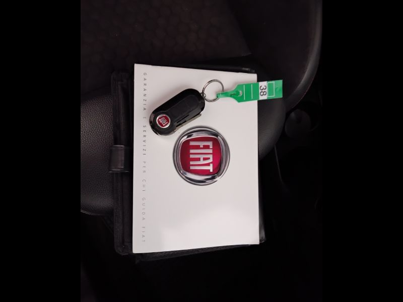 GuidiCar - FIAT 500 2014 500 1.2 Cult 69cv Usato