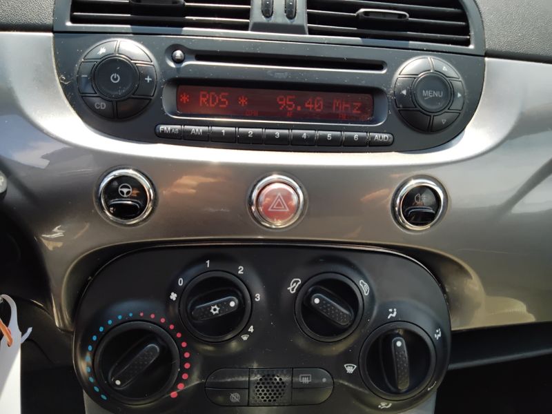 GuidiCar - FIAT 500 2011 500 1.2 Lounge 69cv Usato