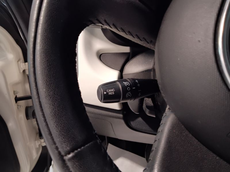 GuidiCar - FIAT 500 L Pro 2015 500 L Pro N1 1.6 mjt 105cv Pop 4p.ti E5+ Usato
