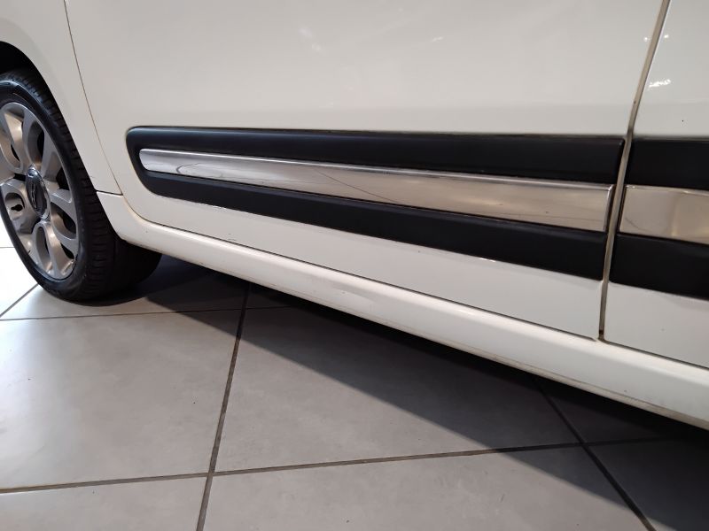 GuidiCar - FIAT 500 L Pro 2015 500 L Pro N1 1.6 mjt 105cv Pop 4p.ti E5+ Usato