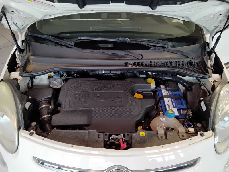 GuidiCar - FIAT 500 L Pro 2015 500 L Pro N1 1.6 mjt 105cv Pop 4p.ti E5+ Usato