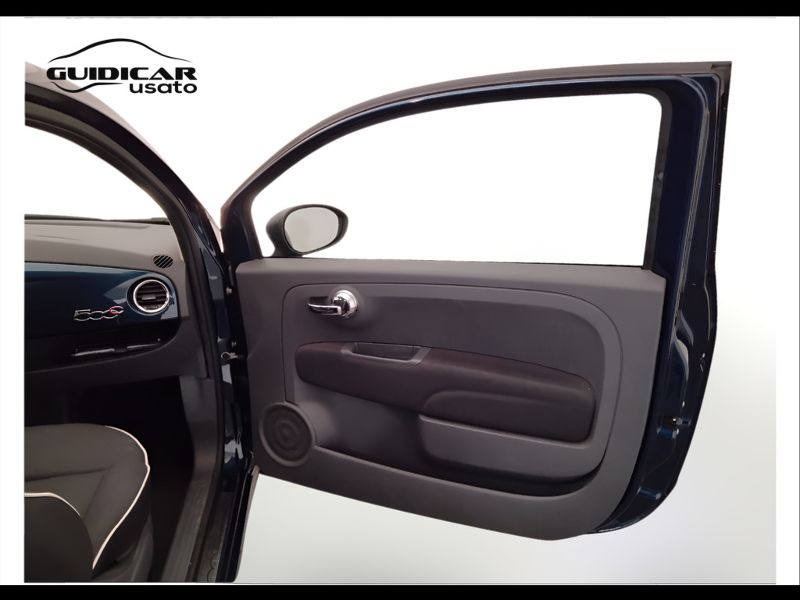 GuidiCar - FIAT 500 2015 500C 1.2 Cult 69cv Usato