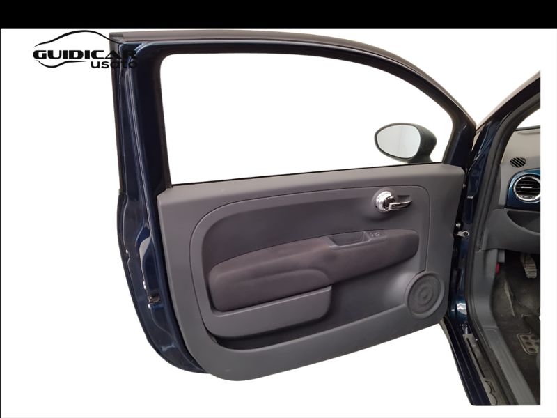 GuidiCar - FIAT 500 2015 500C 1.2 Cult 69cv Usato