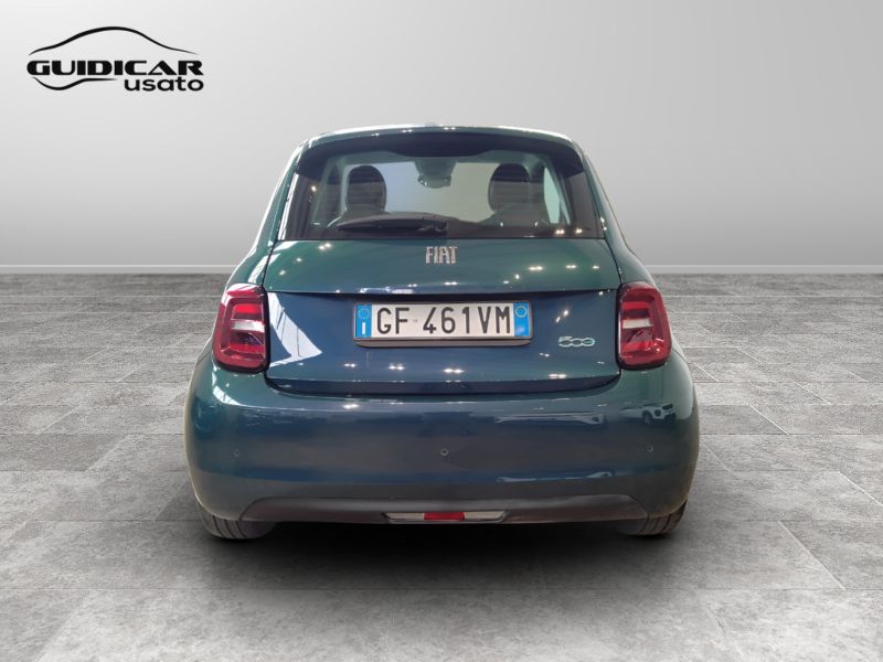 GuidiCar - FIAT 500 2021 500e La Prima Usato