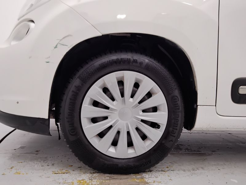 GuidiCar - FIAT 500 2013 500L 1.3 mjt Pop Star 85cv Usato