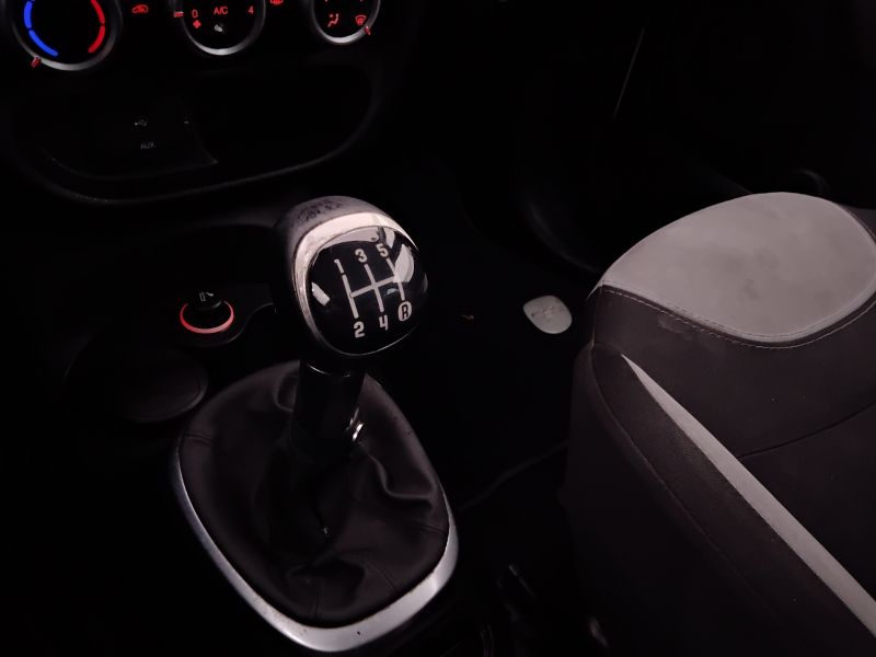 GuidiCar - FIAT 500 2013 500L 1.3 mjt Pop Star 85cv Usato