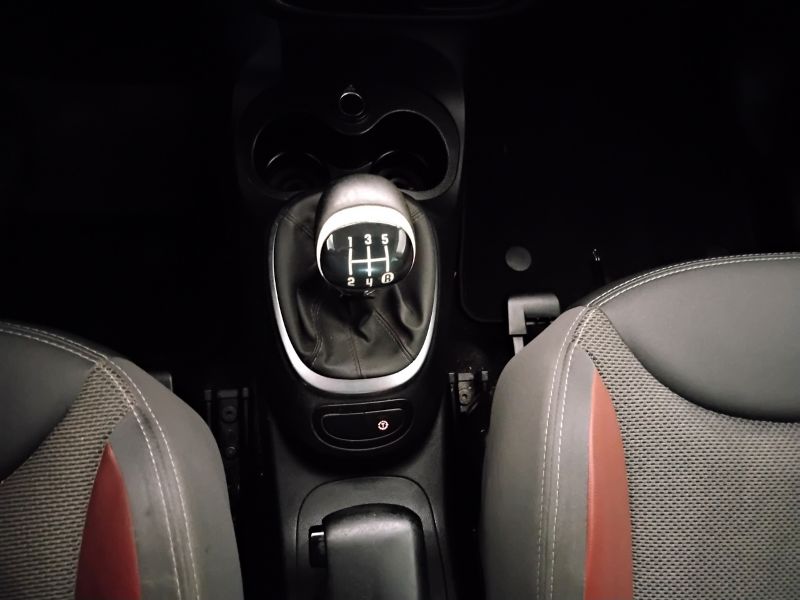 GuidiCar - FIAT 500 2014 500L 1.3 mjt Trekking 85cv Usato