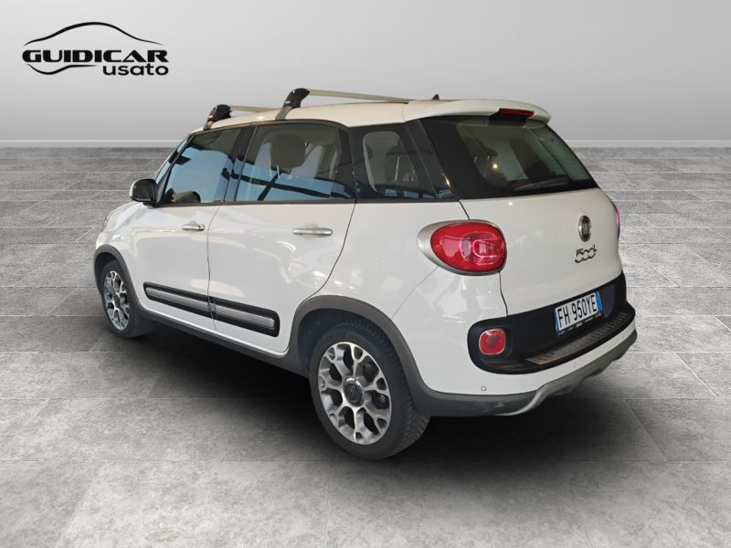GuidiCar - FIAT 500 2017 500L 1.3 mjt Trekking 95cv Usato