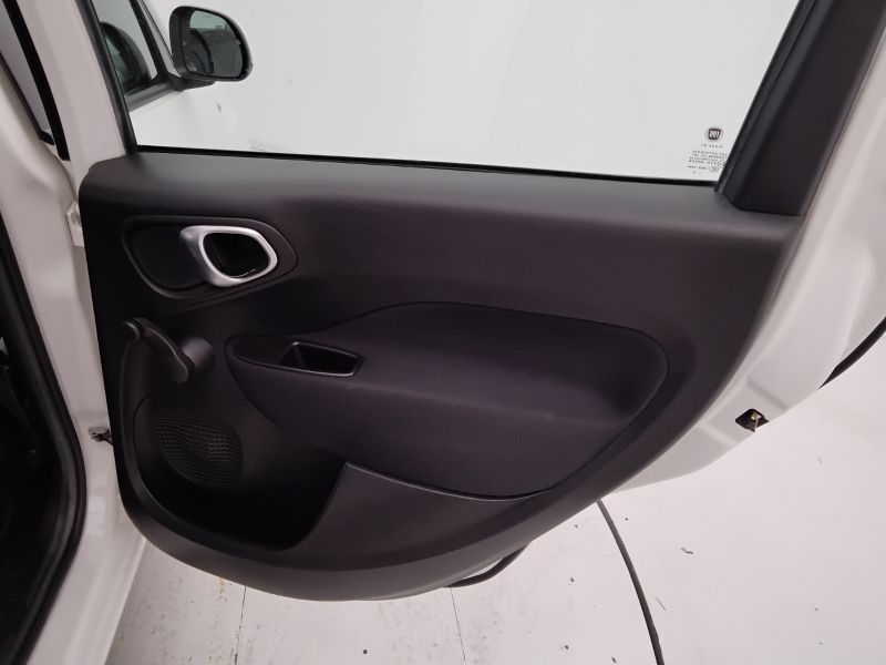 GuidiCar - FIAT 500 2016 500L 1.6 mjt Business 120cv Usato