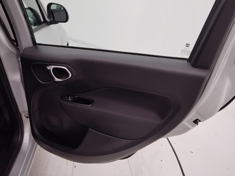 GuidiCar - FIAT 500 2018 500L 1.4 Pop Star 95cv Usato