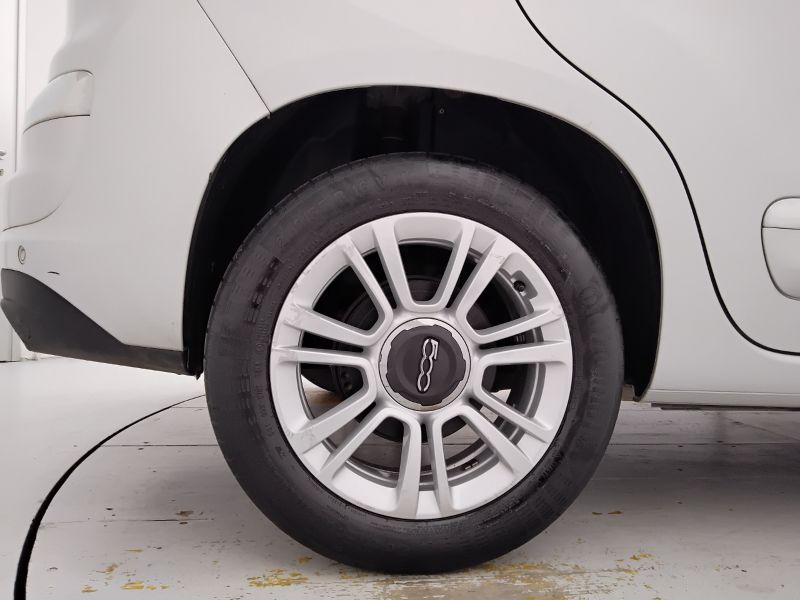 GuidiCar - FIAT 500 2018 500L 1.4 Pop Star 95cv Usato