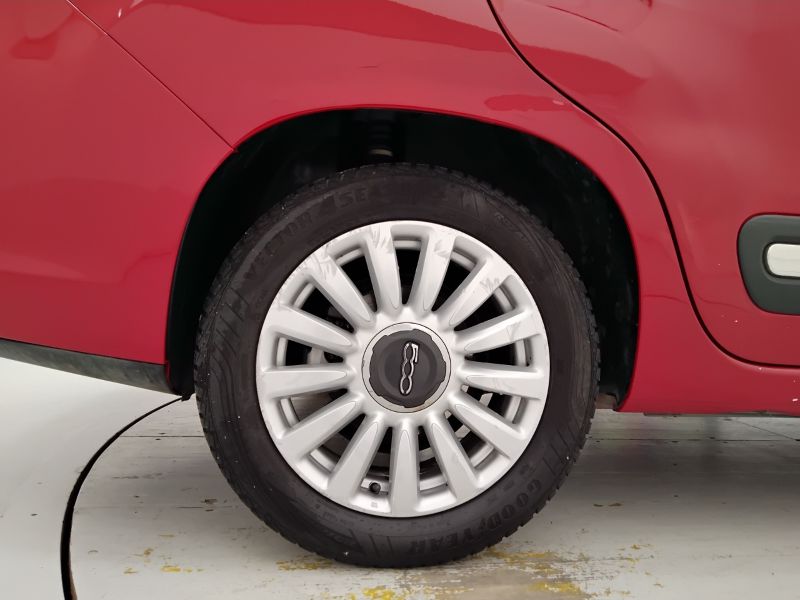 GuidiCar - FIAT 500 2016 500L Living 1.3 mjt Lounge 95cv Usato
