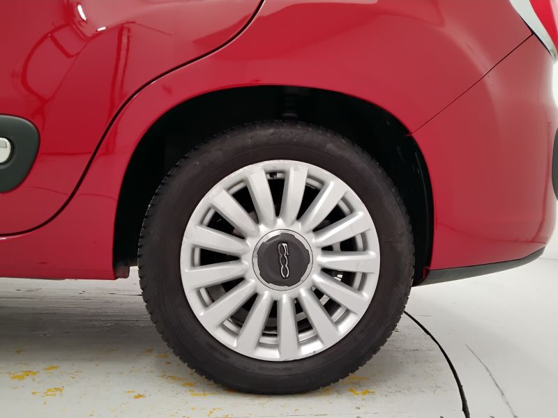 GuidiCar - FIAT 500 2016 500L Living 1.3 mjt Lounge 95cv Usato