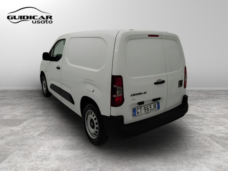 GuidiCar - FIAT Doblo 2024 Doblo van 1.5 bluehdi 130cv CH1 Usato