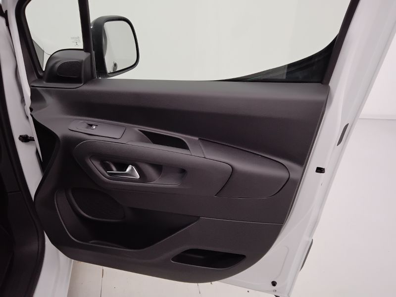 GuidiCar - FIAT Doblo 2023 e doblò van LH1 Bev 50kwh Usato