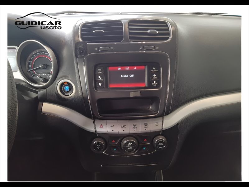 GuidiCar - FIAT Freemont 2011 Freemont 2.0 mjt 16v 140cv Usato