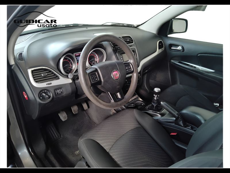 GuidiCar - FIAT Freemont 2011 Freemont 2.0 mjt 16v 140cv Usato