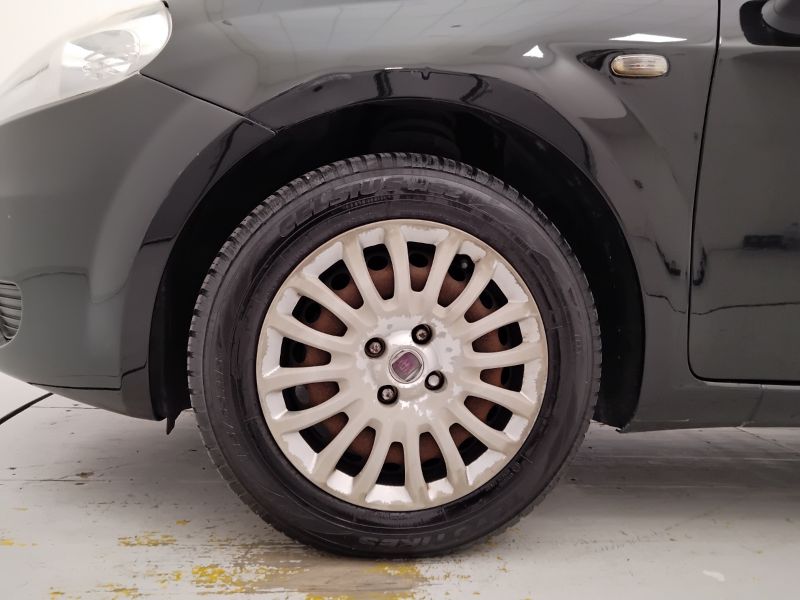 GuidiCar - FIAT Punto 2008 Grande Punto 1.3 mjt 16v Dynamic 75cv 5p Usato