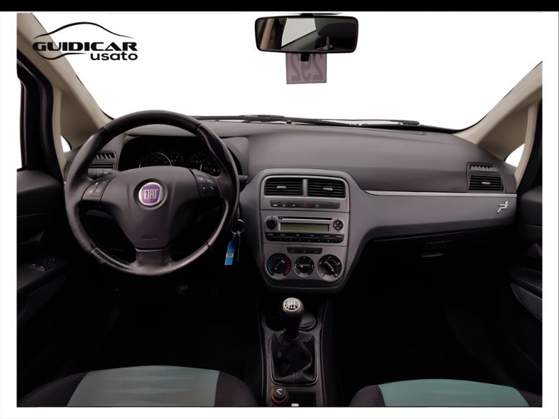GuidiCar - FIAT Punto 2008 Grande Punto 1.3 mjt 16v Dynamic 75cv 5p Usato