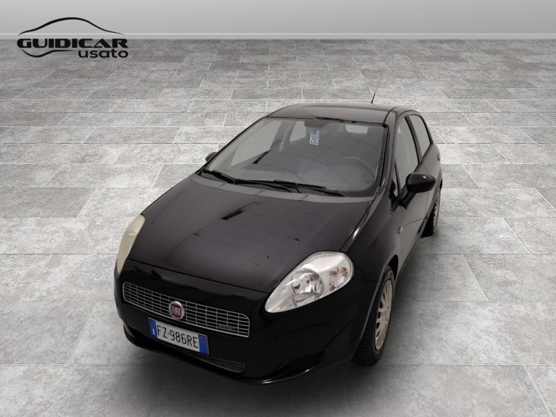 GuidiCar - FIAT Punto 2008 Grande Punto 1.3 mjt 16v Dynamic 75cv 5p Usato