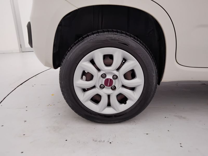 GuidiCar - FIAT Panda 2016 Panda 0.9 t.air t. natural power Easy 80cv E6 Usato