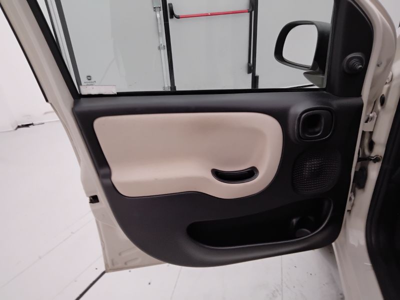 GuidiCar - FIAT Panda 2016 Panda 0.9 t.air t. natural power Easy 80cv E6 Usato