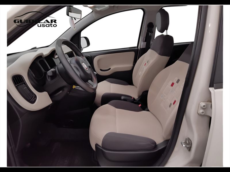 GuidiCar - FIAT Panda 2016 Panda 0.9 t.air t. natural power Easy 80cv E6 Usato