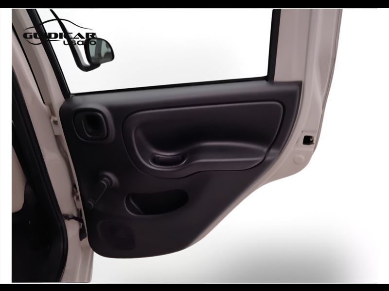 GuidiCar - FIAT Panda 2016 Panda 0.9 t.air t. natural power Easy 80cv E6 Usato