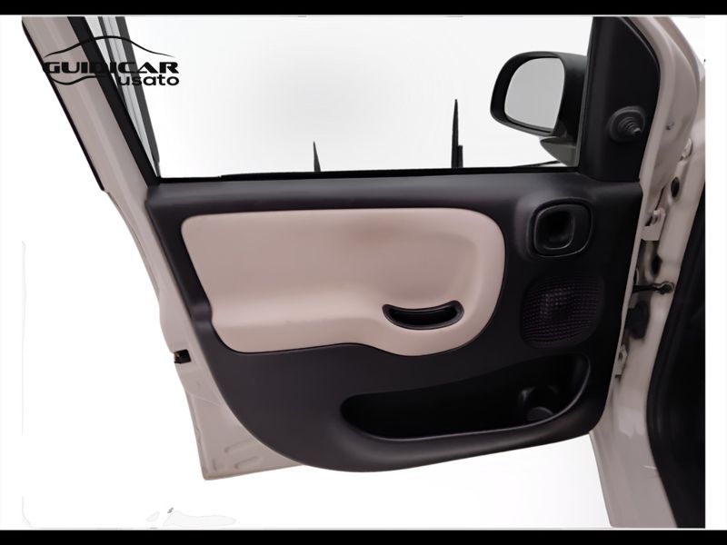 GuidiCar - FIAT Panda 2016 Panda 0.9 t.air t. natural power Easy 80cv E6 Usato