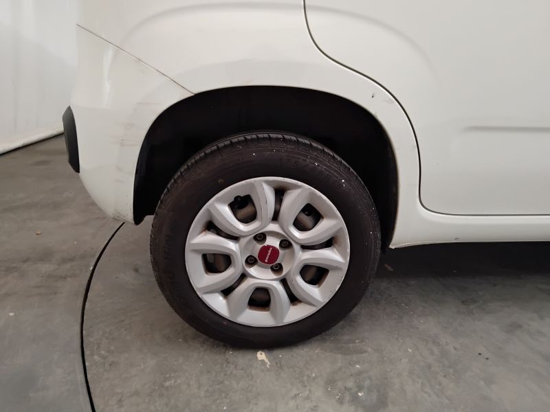 GuidiCar - FIAT Panda 2013 Panda 0.9 t.air t. natural power Pop 80cv Usato