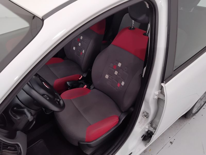 GuidiCar - FIAT Panda 2015 Panda 1.2 Easy 69cv E6 Usato