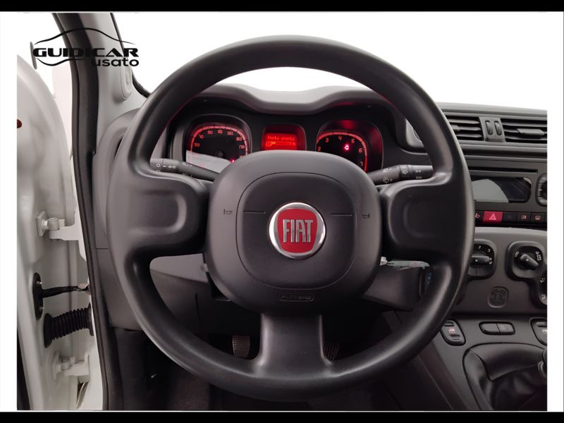 GuidiCar - FIAT Panda 2015 Panda 1.2 Easy 69cv E6 Usato