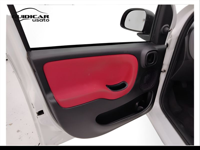 GuidiCar - FIAT Panda 2015 Panda 1.2 Easy 69cv E6 Usato