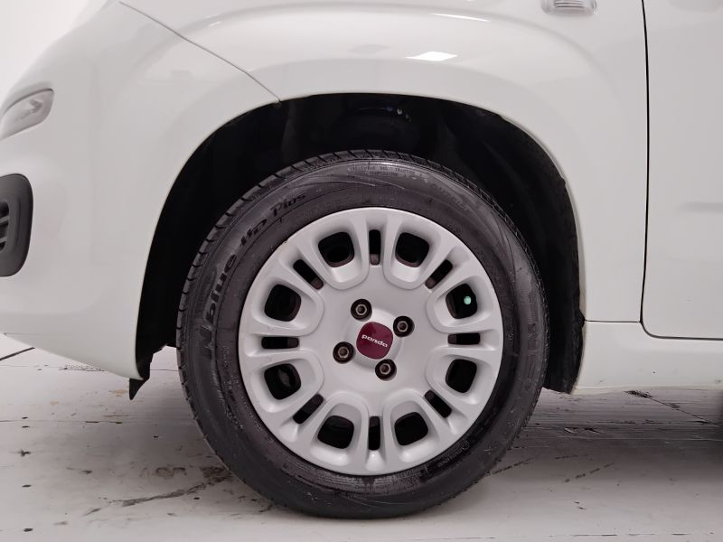 GuidiCar - FIAT Panda 2015 Panda 1.2 Easy 69cv E6 Usato