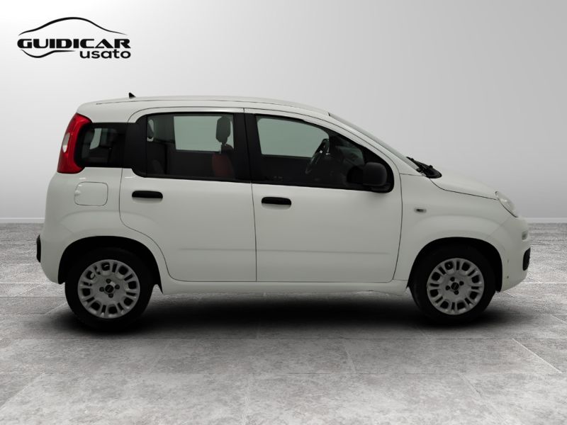 GuidiCar - FIAT Panda 2015 Panda 1.2 Easy 69cv E6 Usato