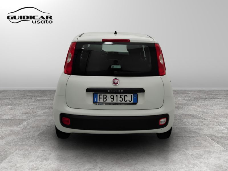 GuidiCar - FIAT Panda 2015 Panda 1.2 Easy 69cv E6 Usato