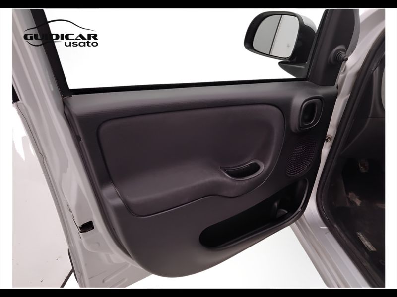 GuidiCar - FIAT Panda 2016 Panda 1.2 Pop 69cv E6 Usato