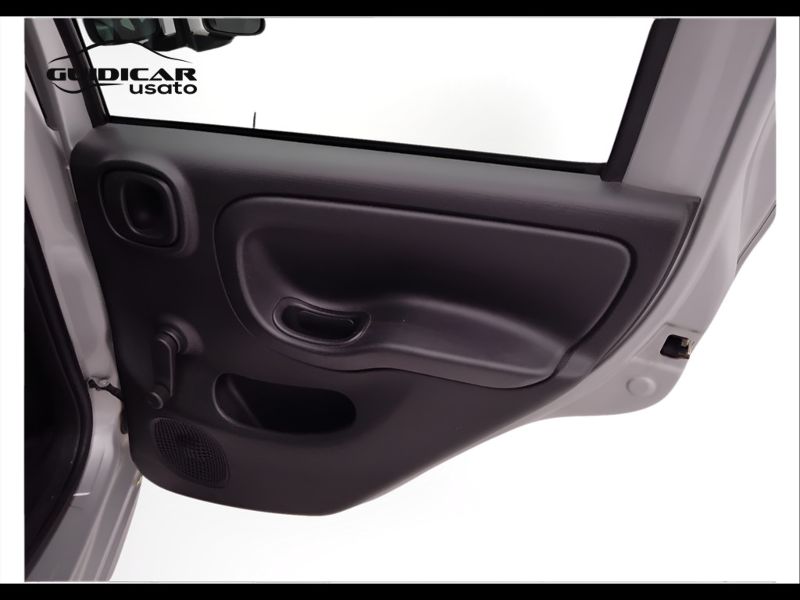 GuidiCar - FIAT Panda 2016 Panda 1.2 Pop 69cv E6 Usato