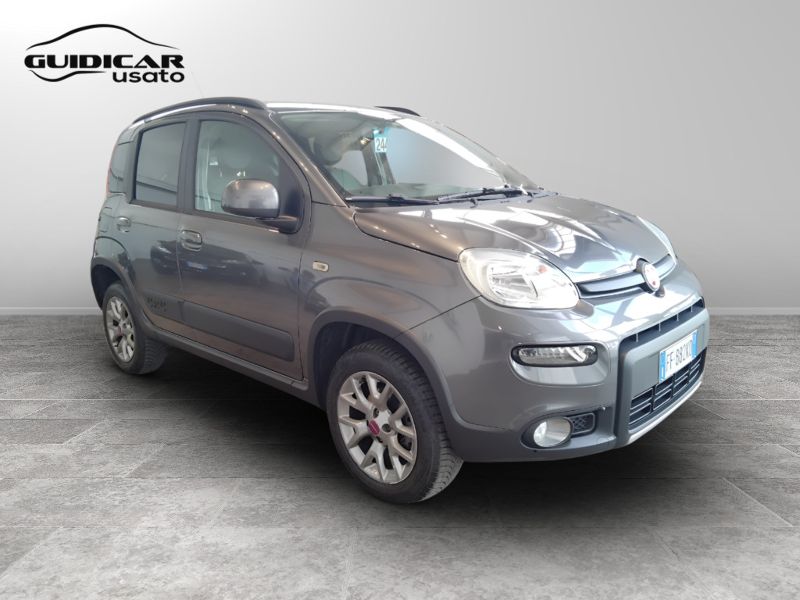 GuidiCar - FIAT Panda 2016 Panda 1.3 mjt 16v 4x4 s&s 95cv Usato