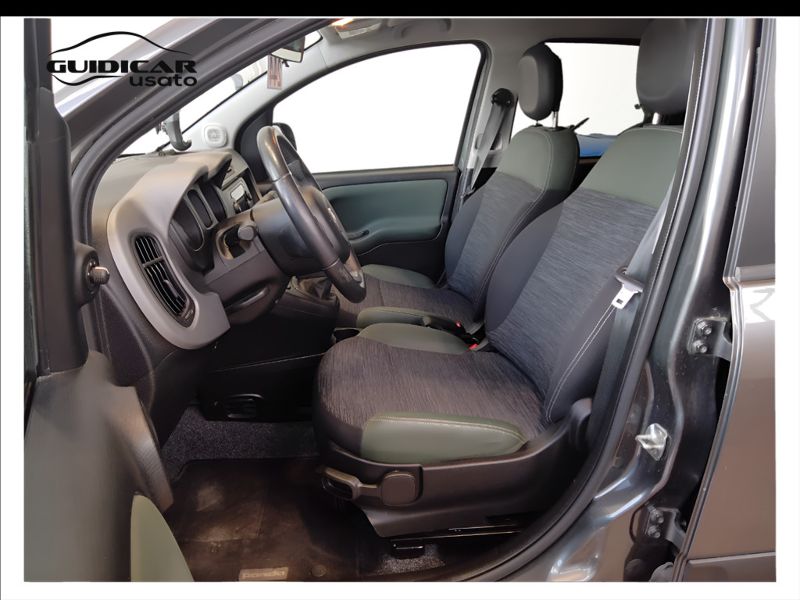 GuidiCar - FIAT Panda 2016 Panda 1.3 mjt 16v 4x4 s&s 95cv Usato