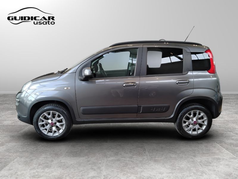 GuidiCar - FIAT Panda 2016 Panda 1.3 mjt 16v 4x4 s&s 95cv Usato