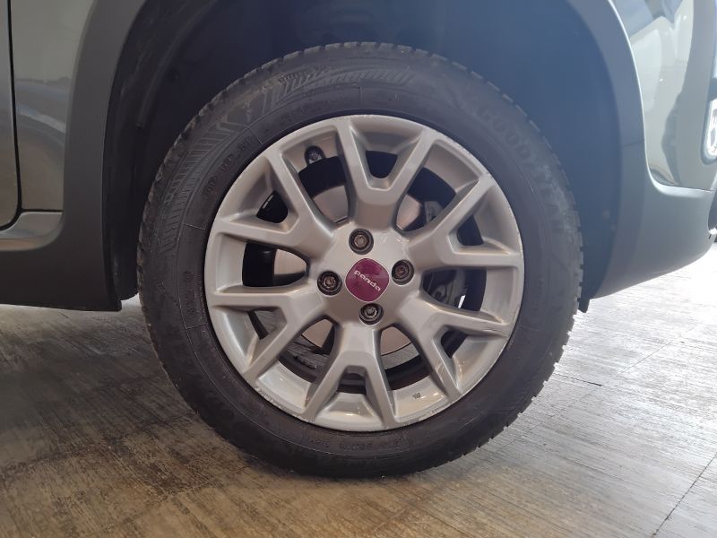 GuidiCar - FIAT Panda 2016 Panda 1.3 mjt 16v 4x4 s&s 95cv Usato