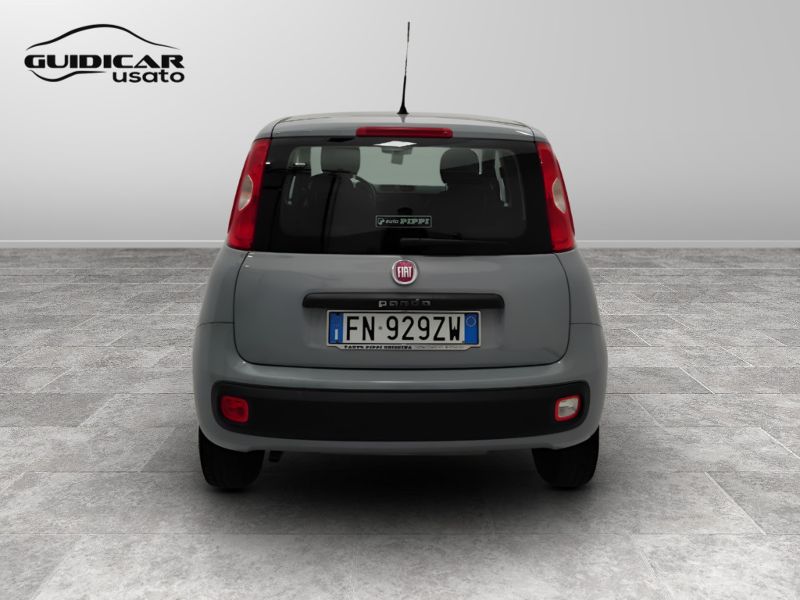 GuidiCar - FIAT Panda 2018 Panda 0.9 t.air t. natural power Easy 80cv Usato