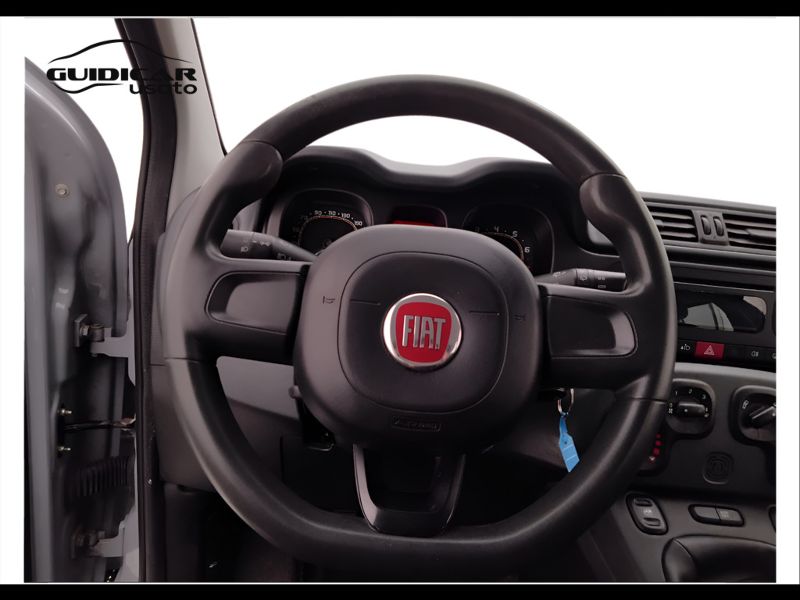 GuidiCar - FIAT Panda 2018 Panda 0.9 t.air t. natural power Easy 80cv Usato
