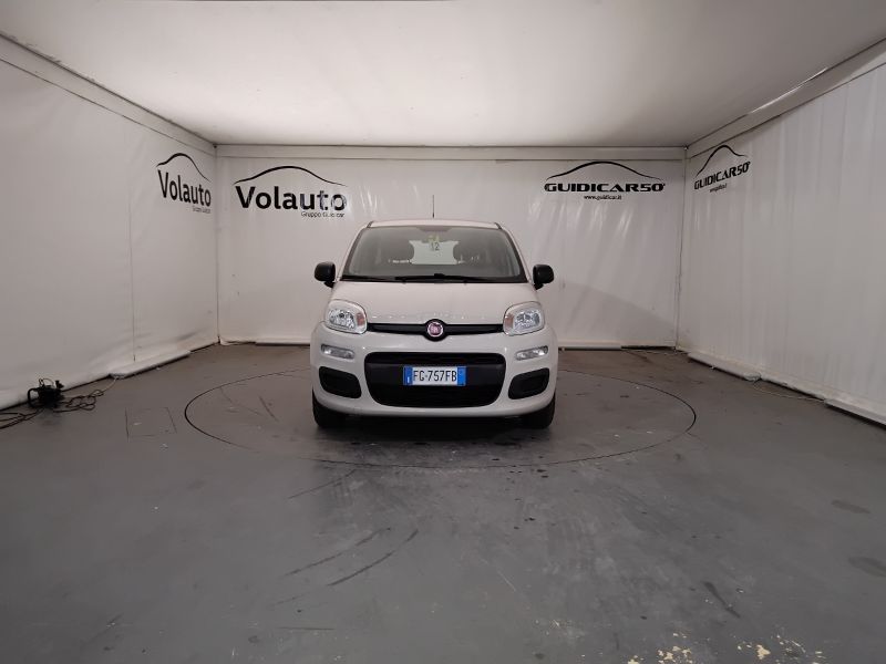GuidiCar - FIAT Panda 2016 Panda 1.2 Lounge 69cv Usato