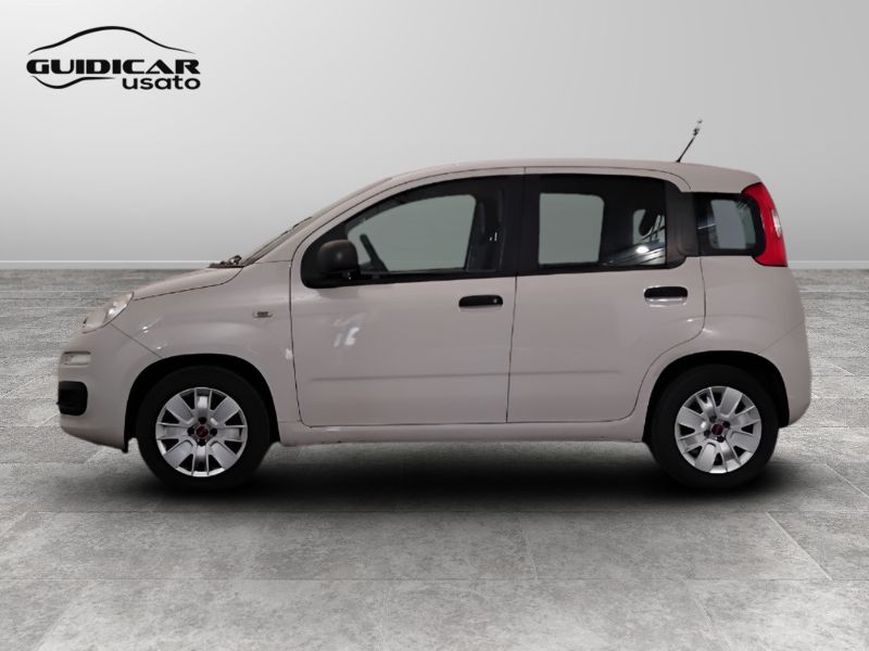 GuidiCar - FIAT Panda 2016 Panda 1.2 Lounge 69cv Usato