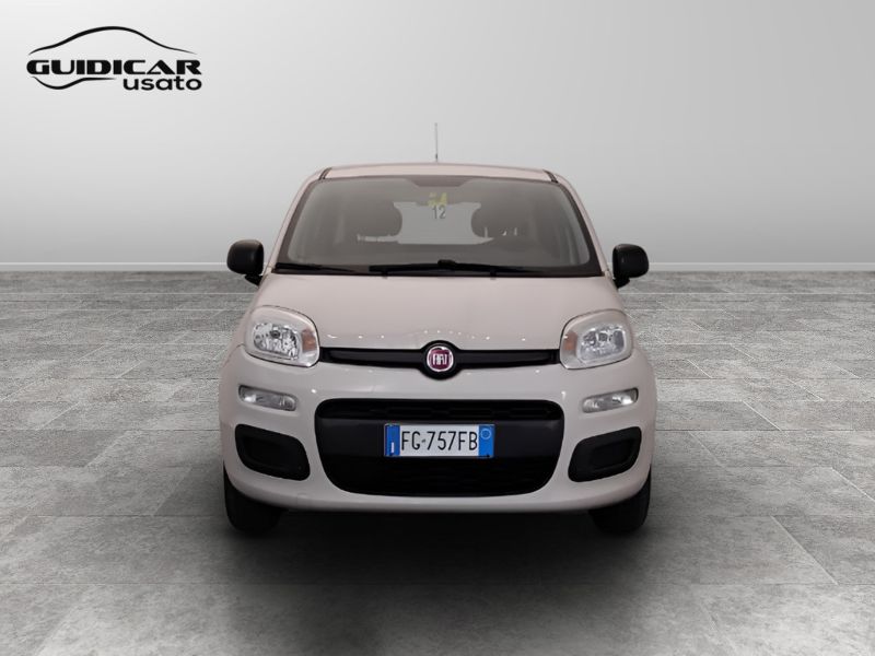 GuidiCar - FIAT Panda 2016 Panda 1.2 Lounge 69cv Usato