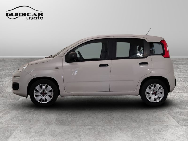 GuidiCar - FIAT Panda 2016 Panda 1.2 Lounge 69cv Usato