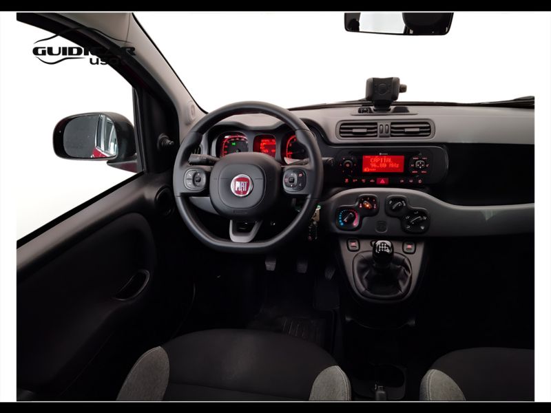 GuidiCar - FIAT Panda 2021 Panda 1.0 firefly hybrid Cross s&s 70cv Usato
