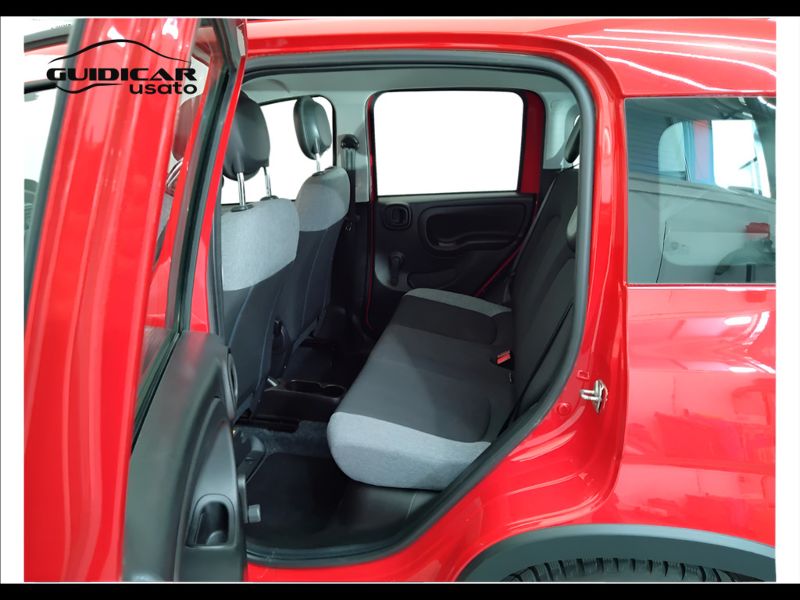 GuidiCar - FIAT Panda 2021 Panda 1.0 firefly hybrid Cross s&s 70cv Usato